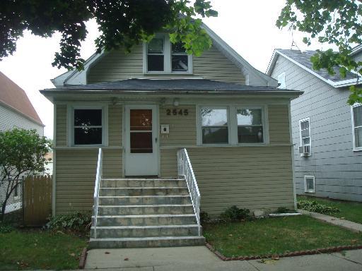 2545 N Marmora Ave., Chicago, IL 60639