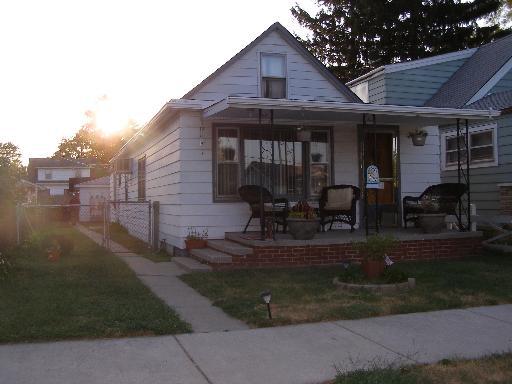 9542 S Mcvicker Ave., Oak Lawn, IL 60453