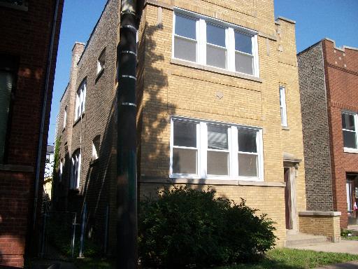 3118 N Damen Ave., Chicago, IL 60618