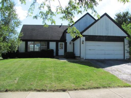 2201 Pontiac Cir., Naperville, IL 60565