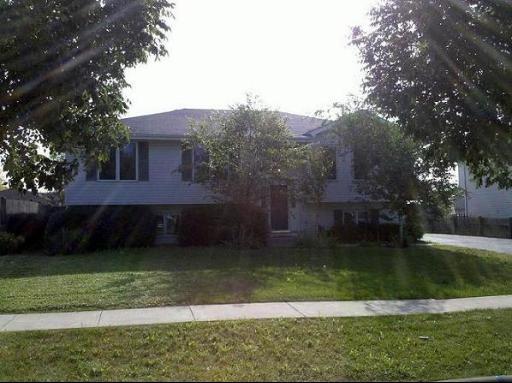 2412 Joe Adler Dr., Plainfield, IL 60586