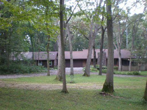 11533 Old River Rd., Rockton, IL 61072