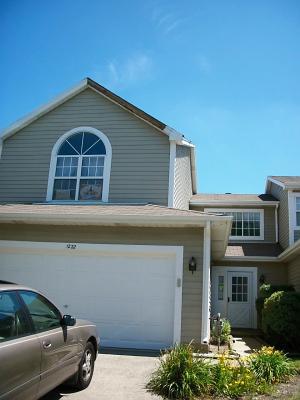 1222 Dunamon Dr., Bartlett, IL 60103