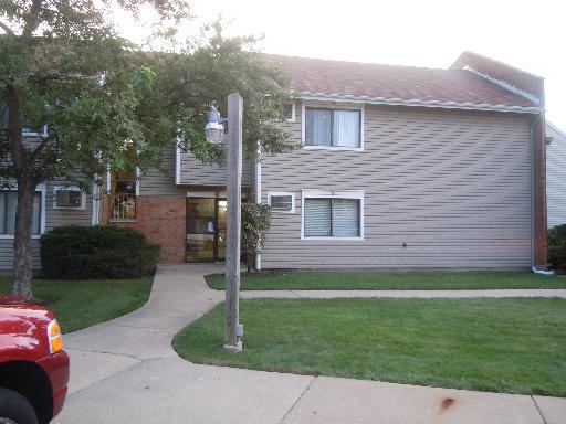 500 Bayside Dr. #3, Palatine, IL 60074
