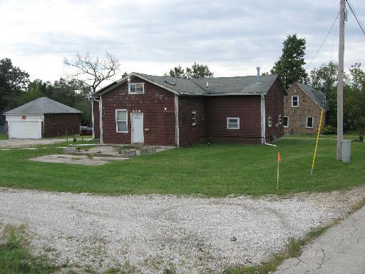 5n97 Wooley Rd., Lily Lake, IL 60151