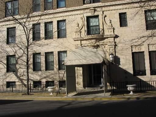 6101 N Sheridan Rd. #12B, Chicago, IL 60660