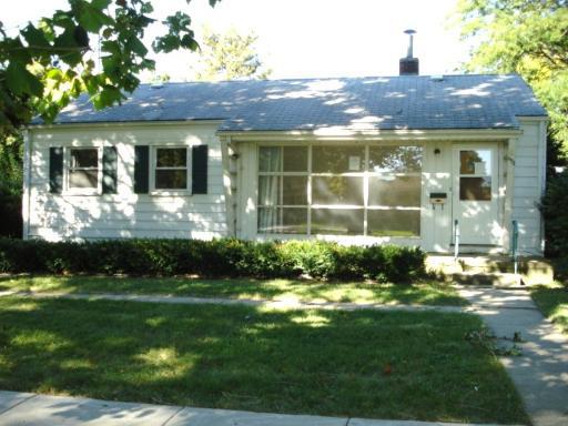 950 Pennsylvania Ave., Aurora, IL 60506