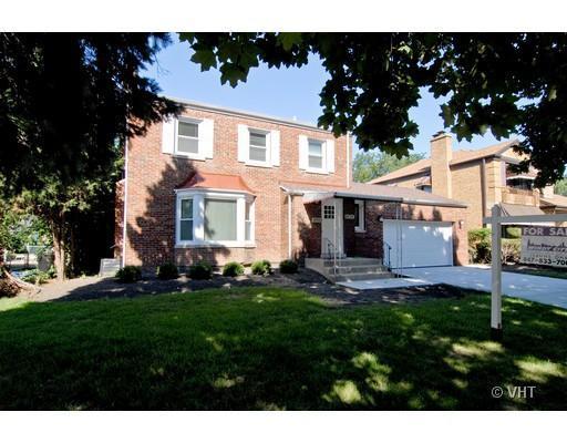 6626 N Keating St., Lincolnwood, IL 60712