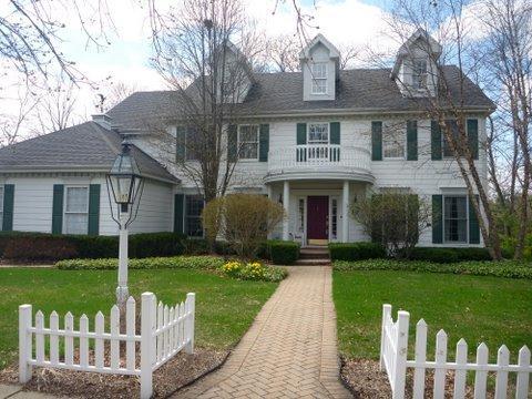 6240 S Grant St., Burr Ridge, IL 60527