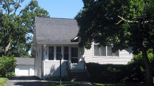 127 S Martha St., Lombard, IL 60148
