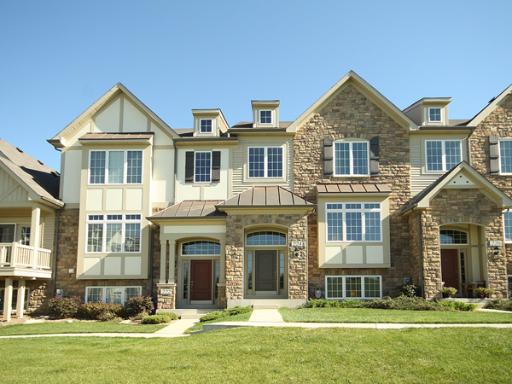 224 S Sype Dr., Carol Stream, IL 60188