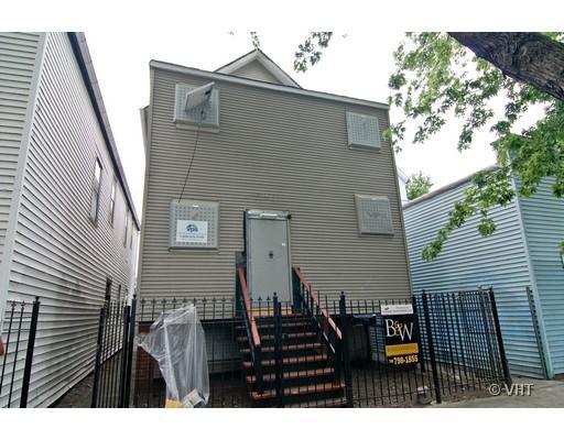 8326 S Buffalo Ave., Chicago, IL 60617
