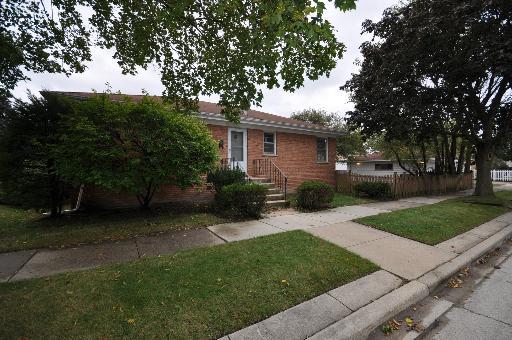 10076 Bronx Ave., Skokie, IL 60077
