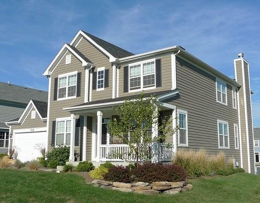 3121 Chalkstone Ave., Elgin, IL 60124