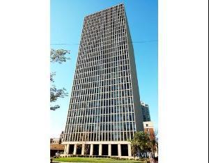6700 S South Shore Dr. #19K, Chicago, IL 60649