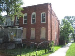 10665 S Champlain Ave., Chicago, IL 60628