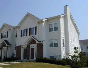720 River Walk Dr., Wheeling, IL 60090
