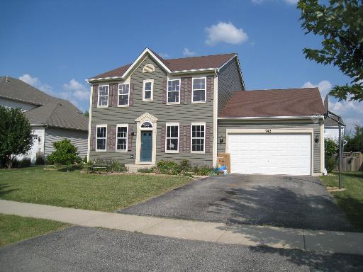 742 Lenox Ave., Bolingbrook, IL 60490