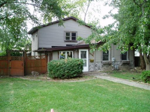 1107 Elliott Ave., Aurora, IL 60505