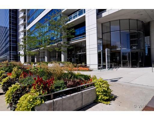 340 E Randolph St. #404, Chicago, IL 60601