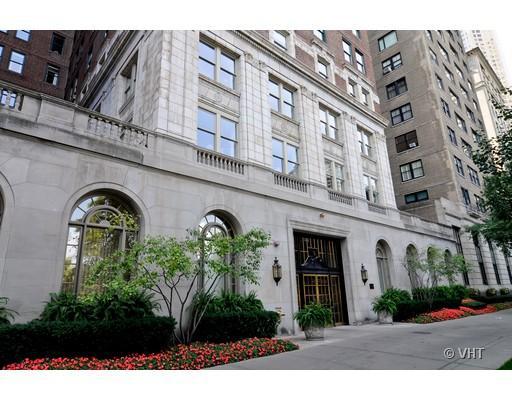 189 E Lake Shore Dr. #2E, Chicago, IL 60611