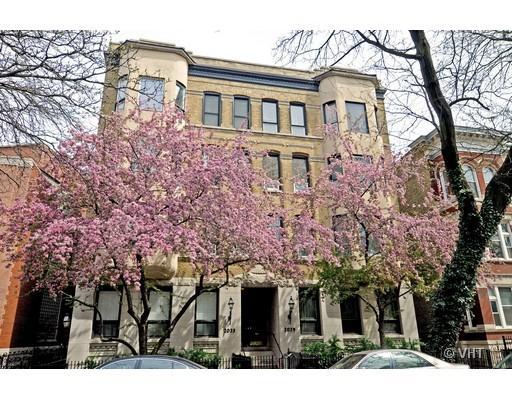 2033 N Racine Ave. #3D, Chicago, IL 60614