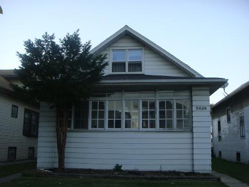 5628 W Eastwood St., Chicago, IL 60630
