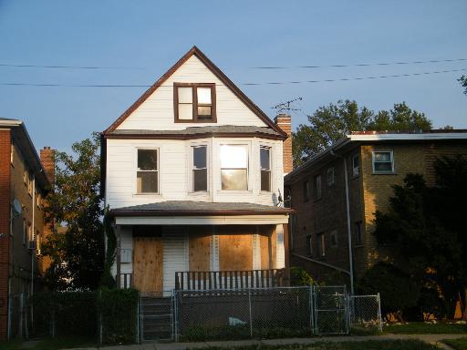 8739 S Cottage Grove Ave., Chicago, IL 60619