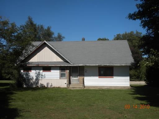 1942 Leonard Rd., Rockford, IL 61109