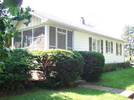 01N204 La Fox Rd., La Fox, IL 60147