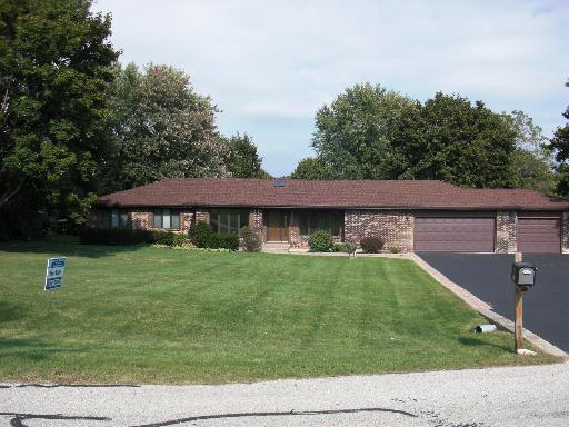 25441 N Marilyn Ln., Hawthorn Woods, IL 60047