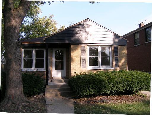 1119 Marshall Ave., Bellwood, IL 60104