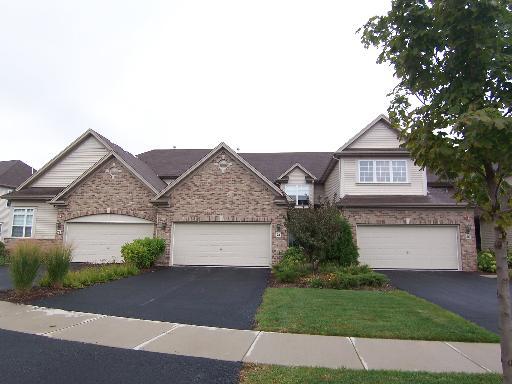 24 Oak Creek Ct. #1, North Aurora, IL 60542