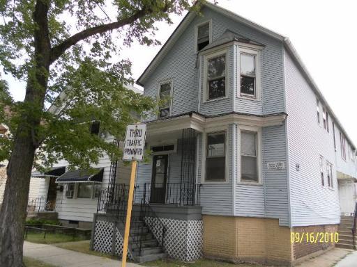 8389 S Bond Ave., Chicago, IL 60617