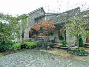 25663 N Countryside Dr., Lake Barrington, IL 60010