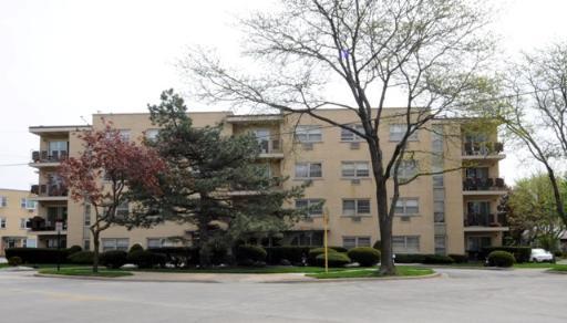 7801 Niles Center Rd. #206, Skokie, IL 60077