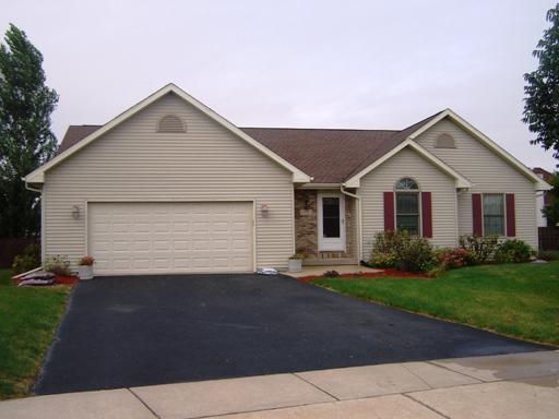 1208 Northfield Ct., Rochelle, IL 61068