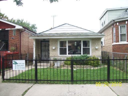 8952 S Lowe Ave., Chicago, IL 60620