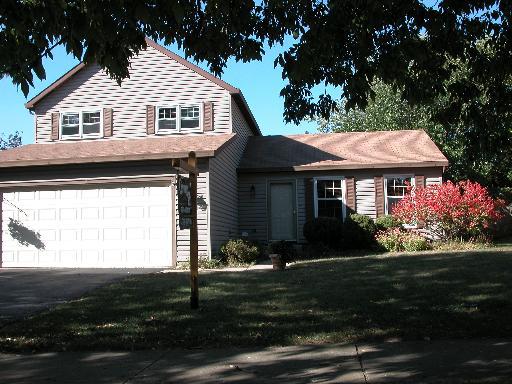 1043 Bothwell Cir., Bolingbrook, IL 60440