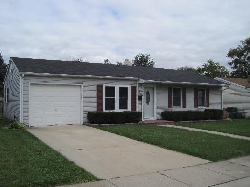 613 Iola Ave., Romeoville, IL 60446