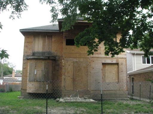 8247 N Kildare Ave., Skokie, IL 60076