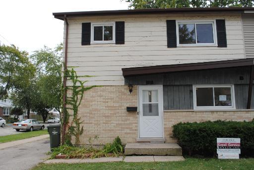 [Address Unavailable], Des Plaines, IL 60016