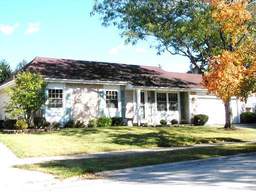 917 S Voyager Dr., Bartlett, IL 60103