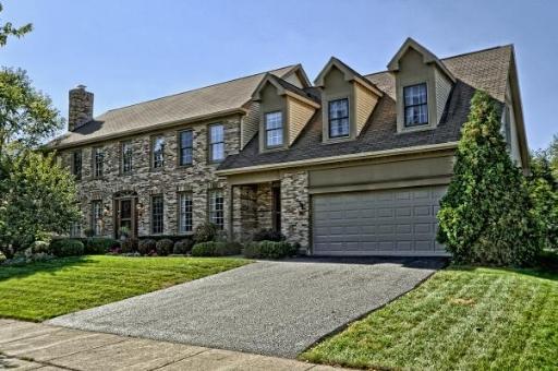 96 S Brook Hill Ln., Vernon Hills, IL 60061