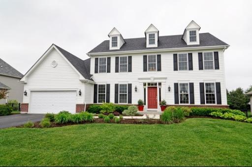 708 Fox Run Dr., Geneva, IL 60134