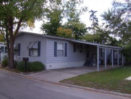 494 Lucille Ave., Elgin, IL 60120