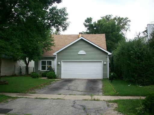 1127 Greensfield Dr., Naperville, IL 60563