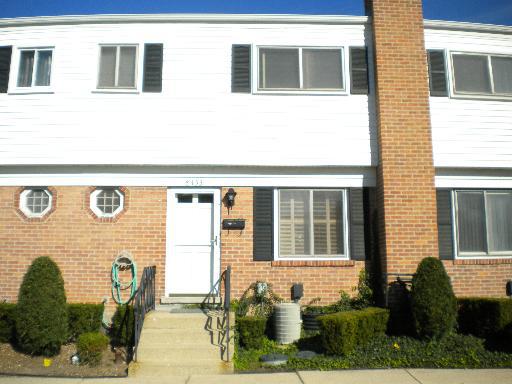 8453 Linder Ct., Skokie, IL 60077