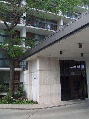 5901 N Sheridan Rd. #11F, Chicago, IL 60660