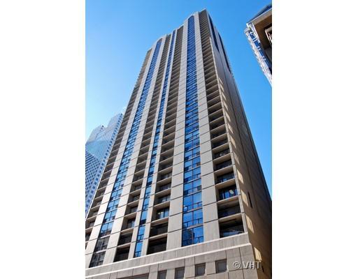200 N Dearborn St. #4205, Chicago, IL 60601